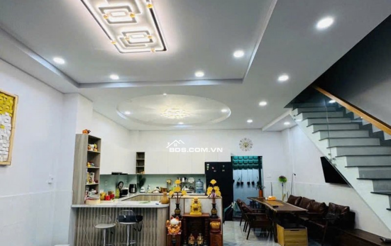 BÁN NHÀ NGANG KHỦNG 6,5M – KHU ĐỒNG BỘ CAO CẤP – TẶNG FULL NỘI THẤT CAO CẤP – Q. BÌNH TÂN LH:0796792943.