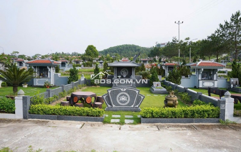 Cần bán 48,16m2 đất nghĩa trang Lạc Hồng Viên đồi thổ hướng Nam
