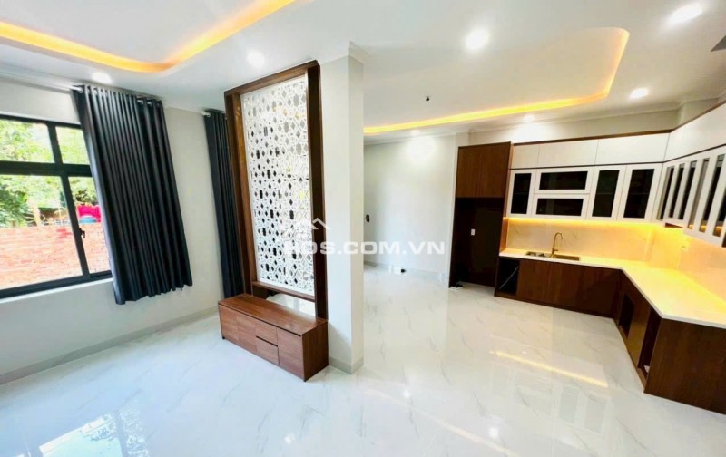 BÁN NHÀ HXH KHU PHỐ 4 BTT, NGAY TRUNG TÂM TP THỦ ĐỨC – GIÁ CHỈ 6,9 TỶ. LH:0866898639.