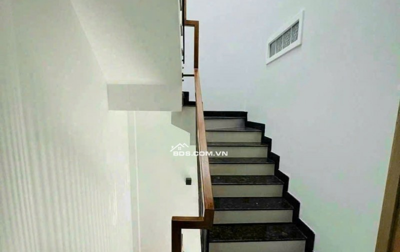 BÁN NHÀ HXH KHU PHỐ 4 BTT, NGAY TRUNG TÂM TP THỦ ĐỨC – GIÁ CHỈ 6,9 TỶ. LH:0866898639.