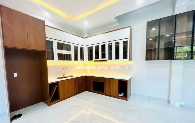 BÁN NHÀ HXH KHU PHỐ 4 BTT, NGAY TRUNG TÂM TP THỦ ĐỨC – GIÁ CHỈ 6,9 TỶ. LH:0866898639.