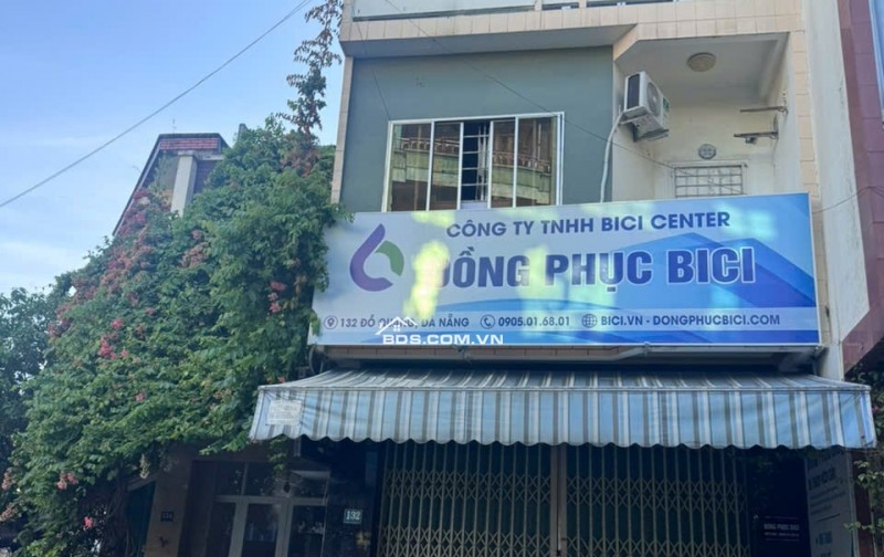 BÁN NHÀ MẶT TIỀN 132 ĐỖ QUANG, 46M 3 TẦNG 3PN3VS HƯỚNG ĐÔNG NAM. 6,9TỶ, LH 0905113070.