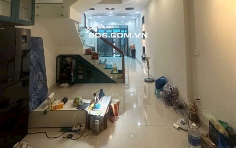 KHU VIP LÊ TRỌNG TẤN  NHÀ 3 TẦNG SÁT MẶT TIỀN, HẺM XE TẢI NÉ 6M