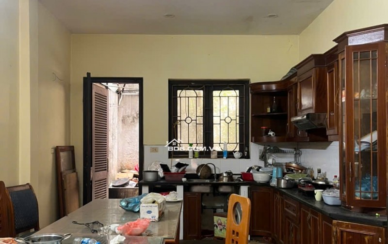 BÁN GẤP NHÀ MẶT PHỐ HOÀNG MAI – VỊ TRÍ ĐẮC ĐỊA, KINH DOANH CỰC ĐỈNH!