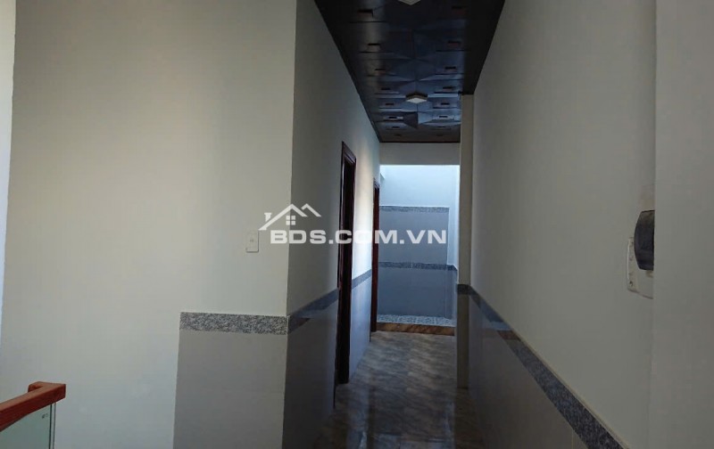 Gia đình sang Mỹ định cư cần bán nhà 2 tầng+lửng ,gần bệnh viện 600 giường Đà Nẵng giá rẻ