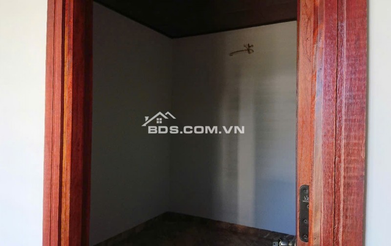 Gia đình sang Mỹ định cư cần bán nhà 2 tầng+lửng ,gần bệnh viện 600 giường Đà Nẵng giá rẻ