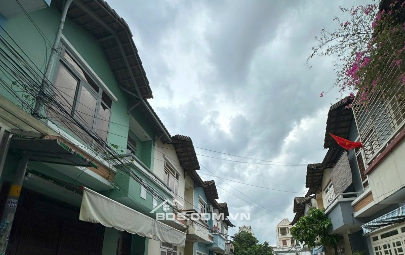 Bán nhanh nhà phố hẻm nhựa 8m, Đường Số 6, Bình Hưng Hòa, Bình Tân, 62.1m2 (5 Tỷ)
