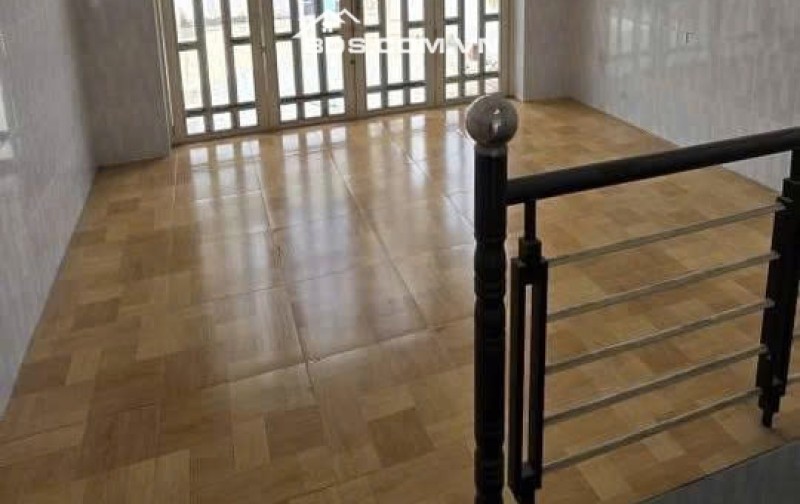 Cho thuê nhà nguyên căn 3 lầu, mặt tiền đường nhựa 10m tiện kinh doanh