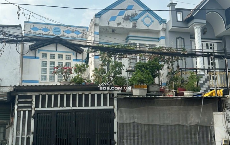nhà mặt tiền nhựa 6m đường ấp tam đông 3 thới tam thôn hoc môn.105m2. 4.250 tỷ