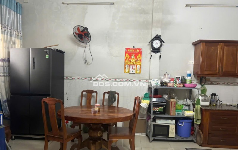 nhà mặt tiền nhựa 6m đường ấp tam đông 3 thới tam thôn hoc môn.105m2. 4.250 tỷ