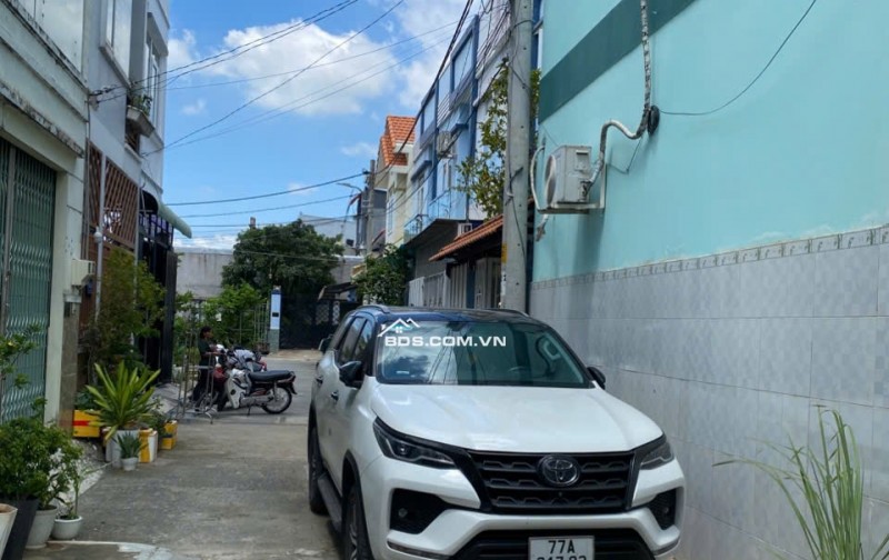 CHỈ 5.X TỶ - CÓ NGAY SIÊU PHẨM NHÀ 3 TẦNG HXH TẠI QUẬN 9 - TẶNG FULL NỘI THẤT NỬA TỶ. LH:0906857033.