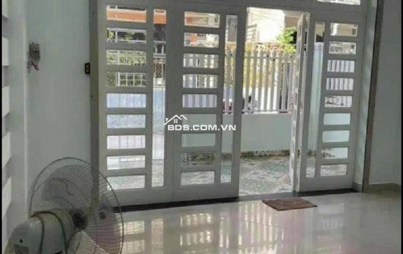 Bán nhà khu phố ẩm thực Man Thiện -4.7 tỷ- 63M2 - 2 Tầng Hoàn Công Đủ