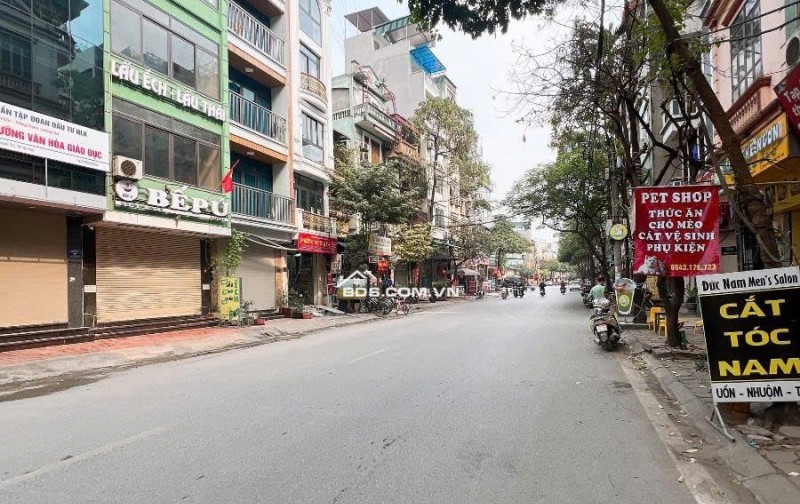 Bán nhà mặt phố Chiến Thắng Văn Quán Hà Đông, nhà 2 mặt tiền diện tích 70m2x 5 tầng giá 26,5 tỷ
