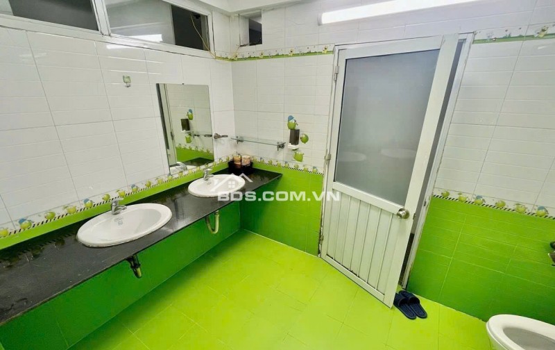Bán Nhà Xã Đàn(10m Ra Phố: 8 Tỉ,DT Sổ Vuôg 32m, MT 3,9m,Mặt Ngõ KD,ÔTÔ