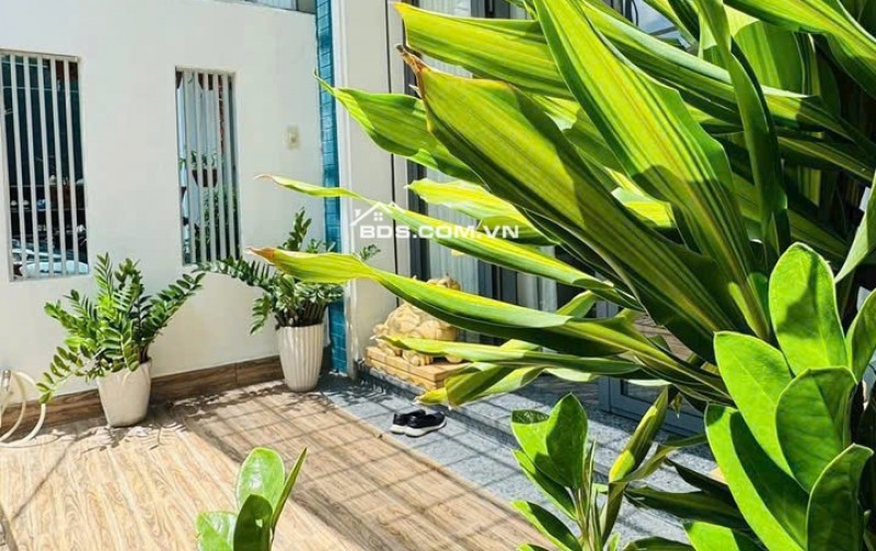 BÁN NHÀ KẾ QUẬN 1- 6 TẦNG 8 PHÒNG ĐỦ NỘI THẤT-NGUYỄN KHOÁI QUẬN 4-THU NHẬP 3.6 TỶ/5NĂM: nhỉnh 12 TỶ
