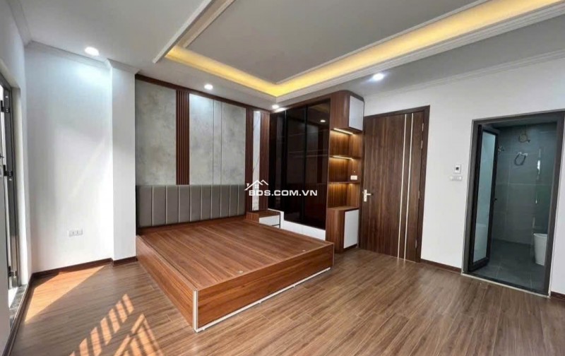 BÁN NHÀ PHỐ TÔ KHÊ,GIA LAM – 80M² – 4.5 TẦNG – 3 MẶT THOÁNG –KINH DOANH Ô TÔ TRÁNH - HON 9TY