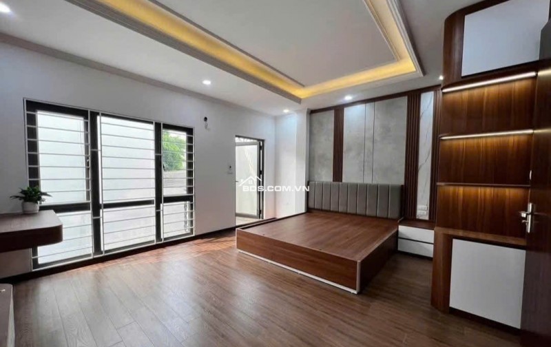BÁN NHÀ PHỐ TÔ KHÊ,GIA LAM – 80M² – 4.5 TẦNG – 3 MẶT THOÁNG –KINH DOANH Ô TÔ TRÁNH - HON 9TY