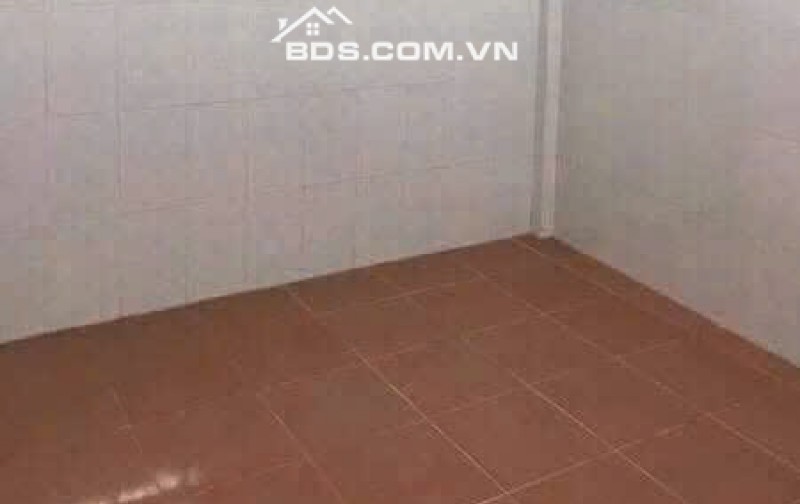 Nhà câp 4 cần bán gấp 790 triệu , DT 75m2, sổ riêng,Đ.Tân Hiệp 16