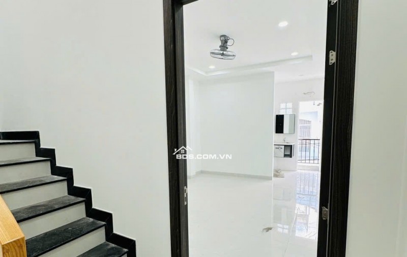 Trần Văn Kiểu 63m2 HXH 5M GIÁ  8.X Tỷ