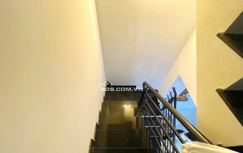 BÁN NHÀ HẺM 1 TRỆT 3 LẦU,66M2 BÙI VĂN BA QUẬN 7, 5.1 TỶ(CÒN THƯƠNG LƯỢNG).