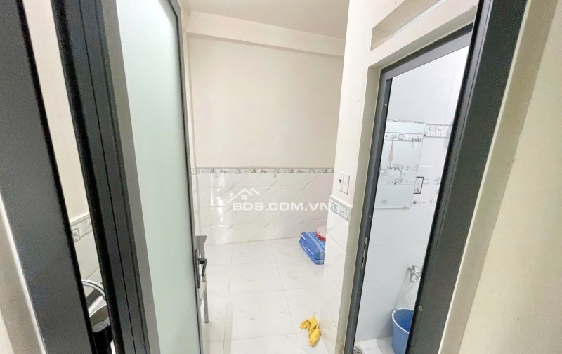 BÁN NHÀ HẺM 1 TRỆT 3 LẦU,66M2 BÙI VĂN BA QUẬN 7, 5.1 TỶ(CÒN THƯƠNG LƯỢNG).