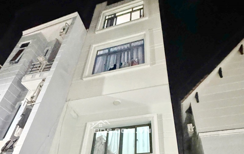 BÁN NHÀ HẺM 1 TRỆT 3 LẦU,66M2 BÙI VĂN BA QUẬN 7, 5.1 TỶ(CÒN THƯƠNG LƯỢNG).