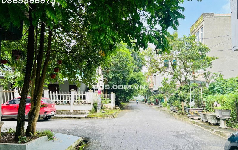 Bán lô 70m trục chính quy hoạch Đồi Cam giá chỉ hơn 3 tỷ. LH 0865566675