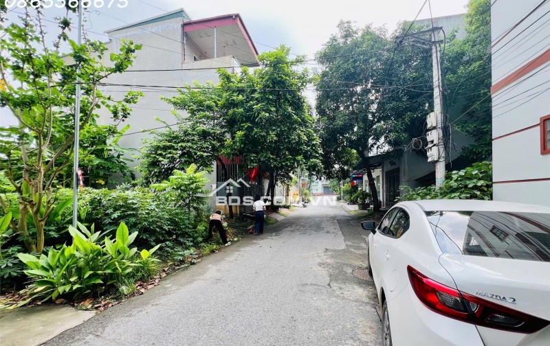 Bán lô 70m trục chính quy hoạch Đồi Cam giá chỉ hơn 3 tỷ. LH 0865566675