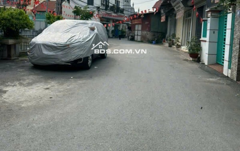 Bán đất Thổ Cư, 2 Mặt Thoáng, Đường Ô Tô, TT Hoài Đức. Giá: 91tr/m2