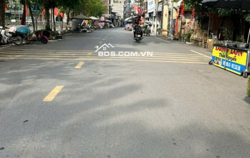 Bán đất Thổ Cư, 2 Mặt Thoáng, Đường Ô Tô, TT Hoài Đức. Giá: 91tr/m2