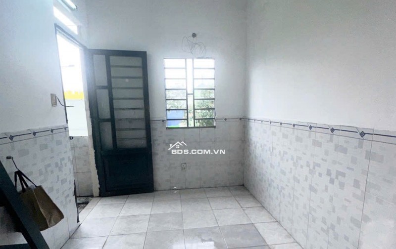 CHO THUÊ PHÒNG TRỌ MỚI TẠI 657 TRẦN VĂN GIÀU P.TÂN TẠO A, CHỈ 1,X TR/TH. LH:0913733855