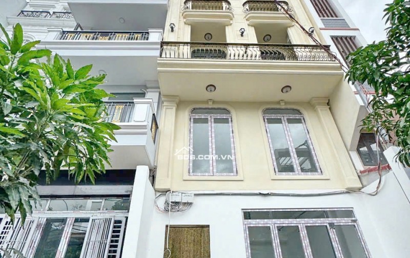 Bán căn hộ dịch vụ vừa hoàn thành đường 79 tân quy quận 7
