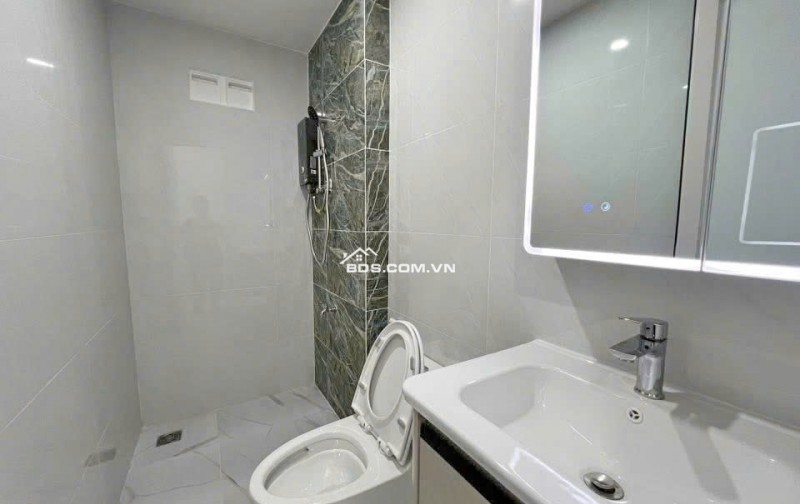 Bán căn hộ dịch vụ vừa hoàn thành đường 79 tân quy quận 7