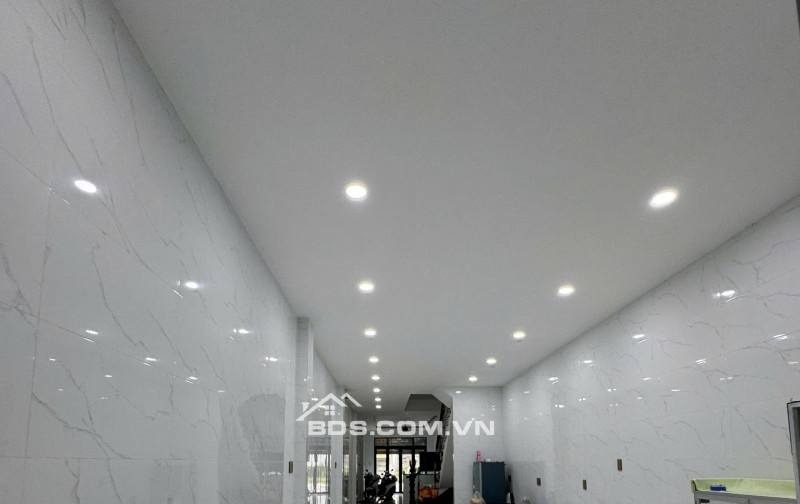 nhà ở trung tâm Chợ Mới Thủ Thừa Long An