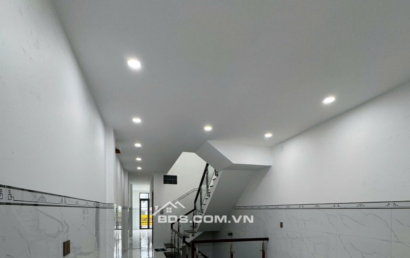 nhà ở trung tâm Chợ Mới Thủ Thừa Long An