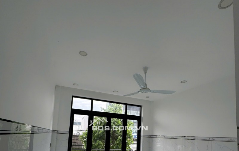 nhà ở trung tâm Chợ Mới Thủ Thừa Long An