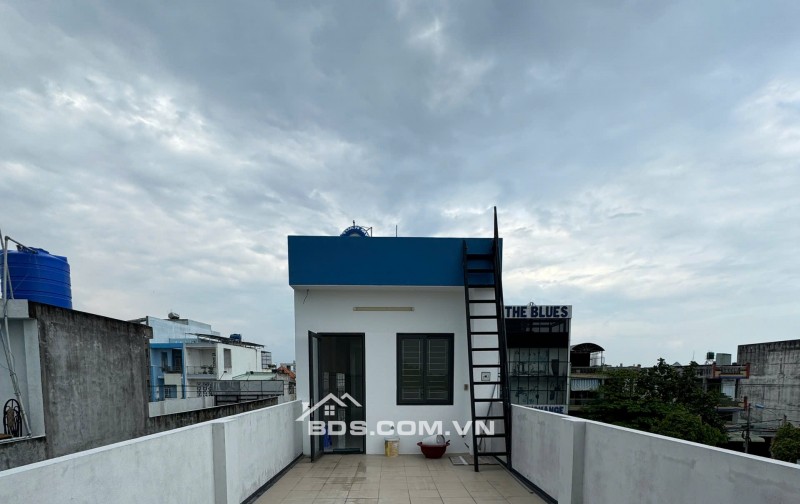 nhà ở trung tâm Chợ Mới Thủ Thừa Long An