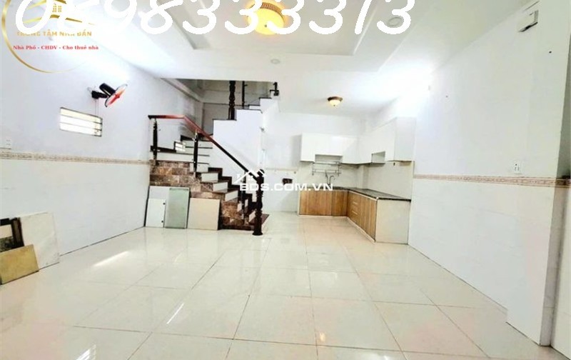 Bán nhà Hẻm 42 Đồng Xoài, DT 5.3x8m, 4 tầng,3 phòng ngủ, 4 WC, khu K300 dân trí cao, P.13, Q.Tân Bình