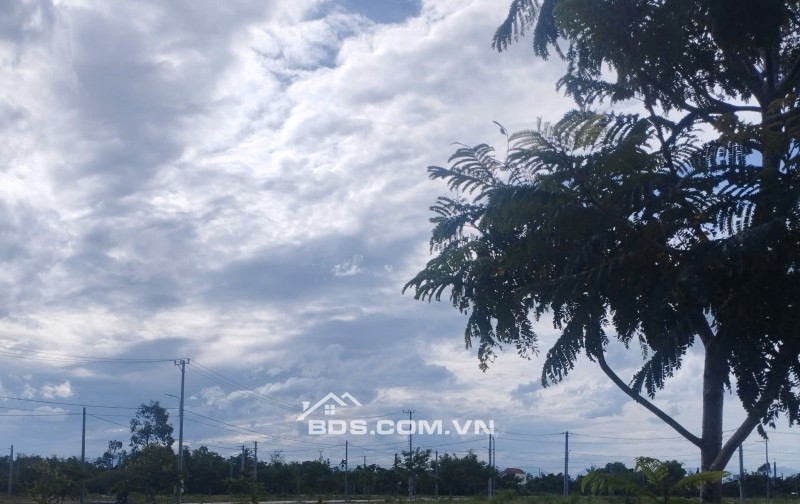 BÁN ĐÂT LIỀN KỀ CÓ SỔ Ở KHU VỰC HỘI AN VỚI GIA CHỈ TỪ 1x/m2