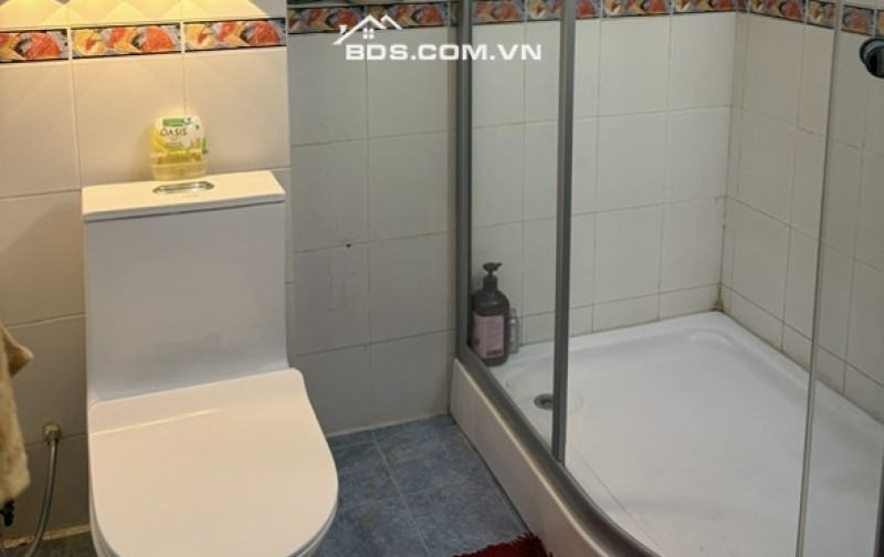 Bán nhà mặt tiền Lê Văn Sĩ giáp Quận 3