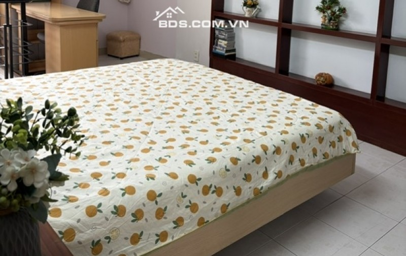 Bán nhà mặt tiền Lê Văn Sĩ giáp Quận 3