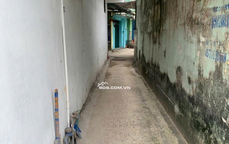 BÁN NHÀ MẶT PHỐ HÙNG VƯƠNG, QUẢNG NGÃI. DT 36M2, GIÁ HỜI 4 TỶ, SỔ HỒNG RIÊNG!