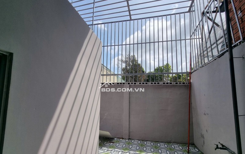 BÁN NHÀ PHÚ LỢI, HẺM 322 HUỲNH VĂN LŨY, DT 101M2, SHR, 2.96 TỶ. LH:0931850123.