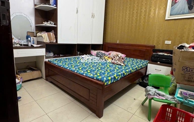 Nhà Giải Phóng - Phương Liệt - 37m2, 4T - 6.93 tỷ(CTL) - Lô góc-  20m ra Giải Phóng - Cạnh ĐH Kinh Tế Quốc Dân.