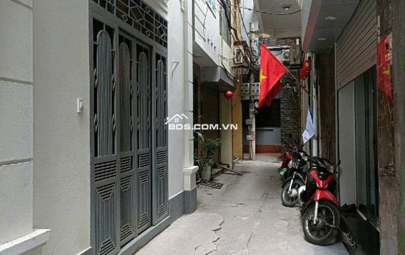 NHÀ ĐẸP LÕI HOÀNG MAI, DT 28M2-5T-6.78 TỶ (CTL)- MẶT NGÕ- 3 GÁC PHÓNG- NÔNG GẦN PHỐ 