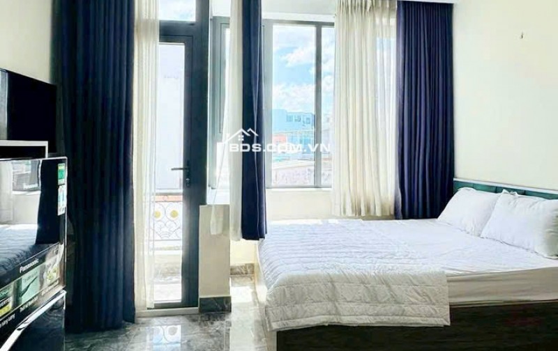 Bán nhà Quận 4- Doanh thu 3.6 tỷ/5năm- 6 Tầng 8 Căn hộ cao cấp duplex 52m2- HXH Nguyễn Khoái: 12 Tỷ