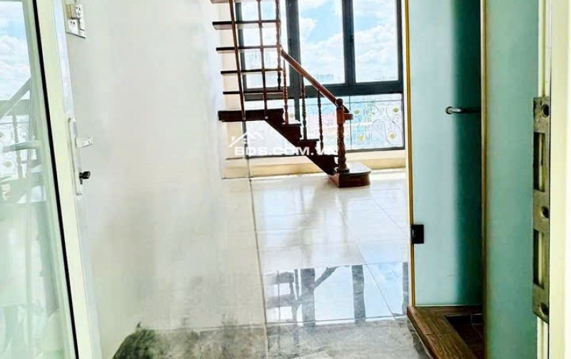 Bán nhà Quận 4- Doanh thu 3.6 tỷ/5năm- 6 Tầng 8 Căn hộ cao cấp duplex 52m2- HXH Nguyễn Khoái: 12 Tỷ