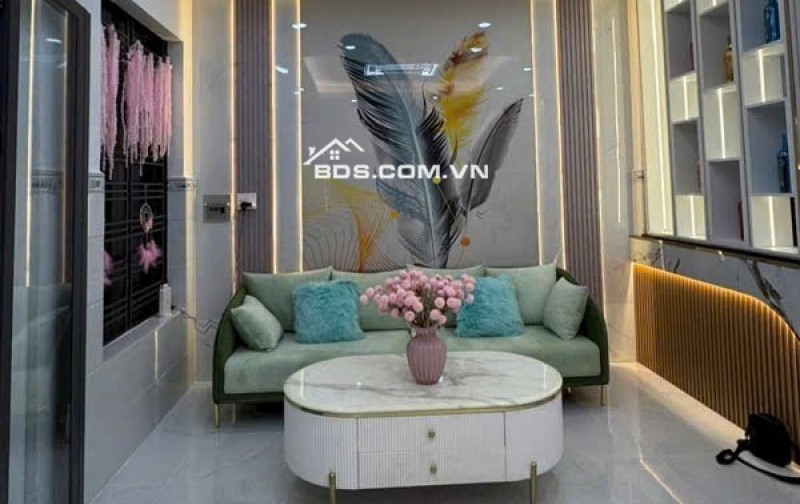 Bán Nhà Hẻm 66m2, 3 Tầng, 4PN, Huỳnh Tấn Phát, Quận 7 - Giá Tốt Nhất Khu Vực