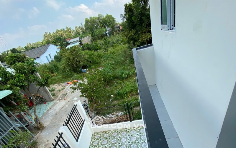 bán đất tặng nhà đường Đỗ Tường Phong ngay trường THCS thị trấn Tầm Vu