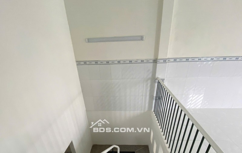 bán đất tặng nhà đường Đỗ Tường Phong ngay trường THCS thị trấn Tầm Vu